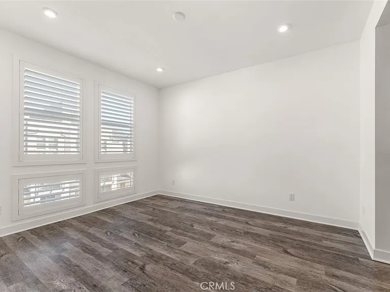 1415 W Cara Dr — Photo 24