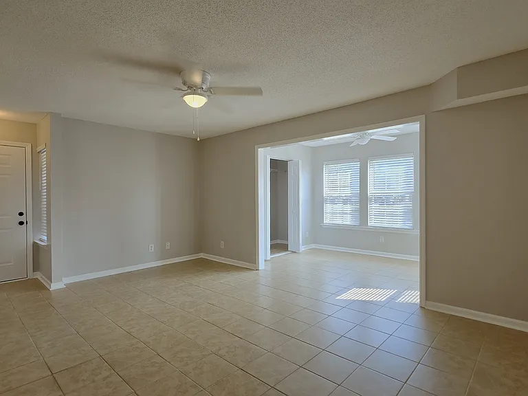 8642 S Bridge Dr #1 — Photo 24
