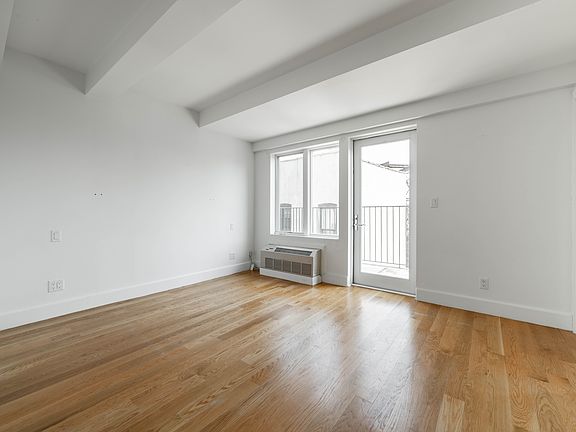 5th image of 887 Bergen St #3D