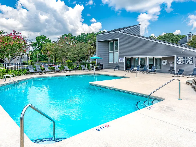 Palmetto Grove — Photo 14