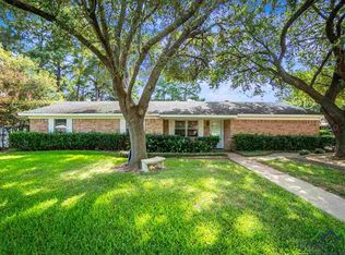 2806 Redbud St #2, Kilgore, TX 75662