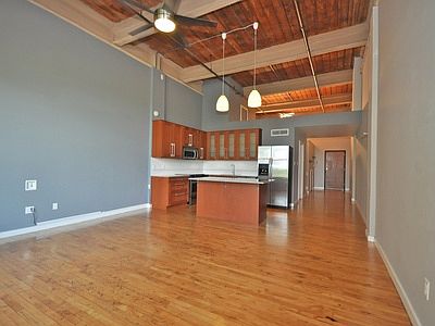 5th image of 500 N Duke St APT 56207