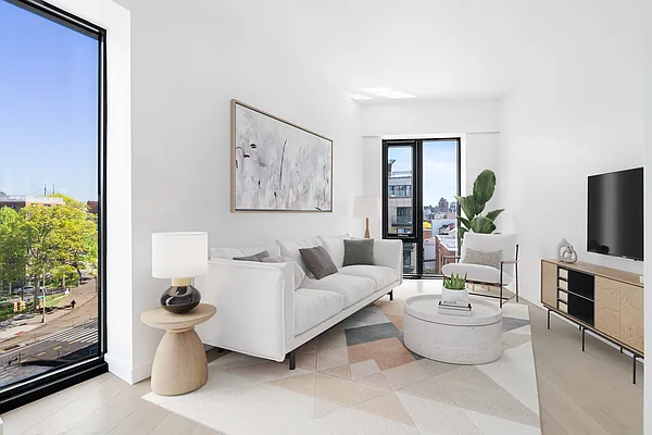 Sold by Modern Spaces | media 3