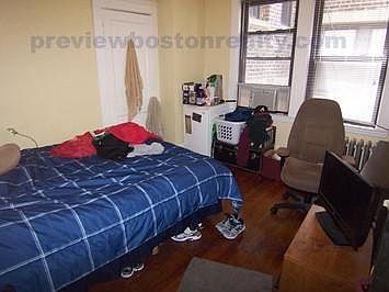 3rd image of 221 Chestnut Hill Ave #Cm2