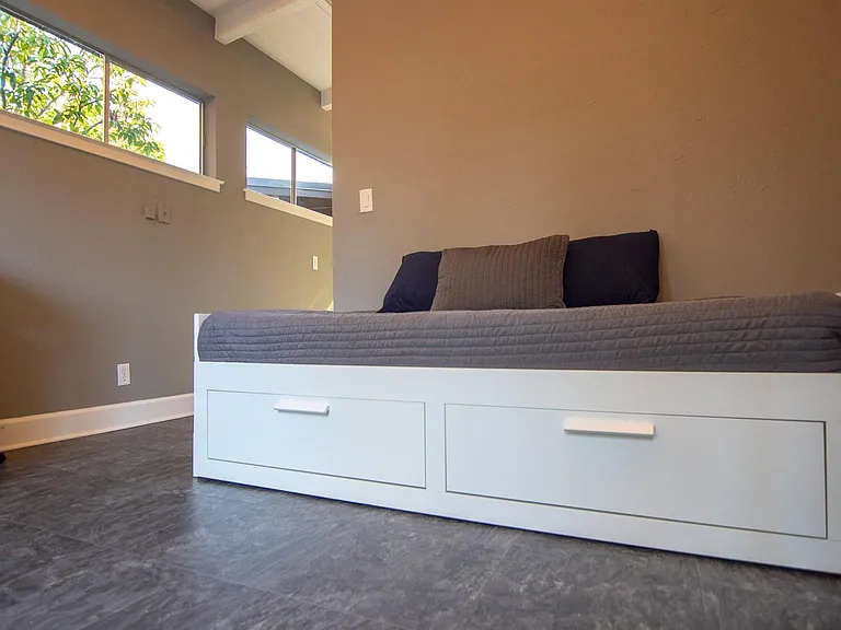 135A Greenmeadow Way — Photo 7