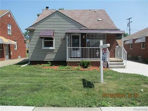 2nd image of 15626 Warwick Ave