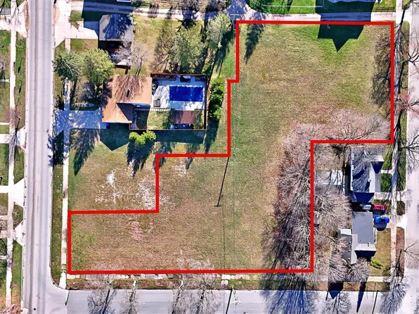 E Chapin St, Cadillac, MI 49601