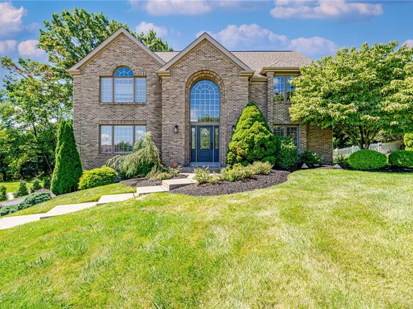 111 Merino Dr, Canonsburg, PA 15317