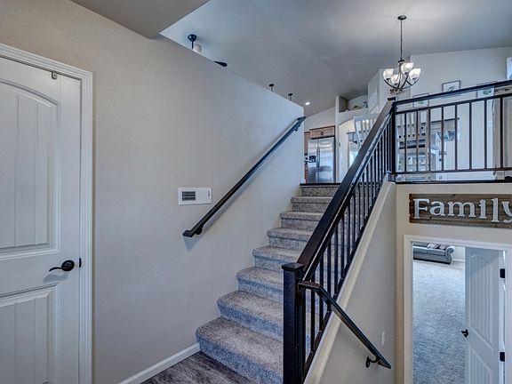 4th image of 541 Pride Ct