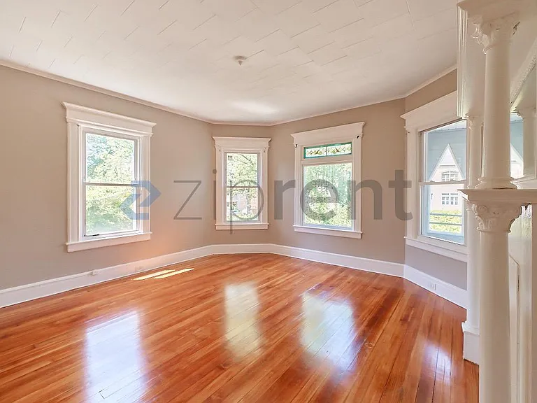 30 Forest Park Ave #1 — Photo 4