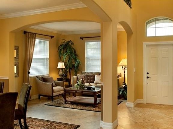5th image of 1694 Thetford Cir