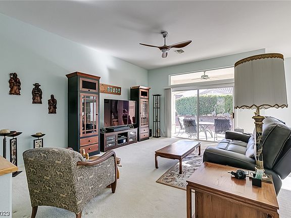 3rd image of 10405 Trenton Pl