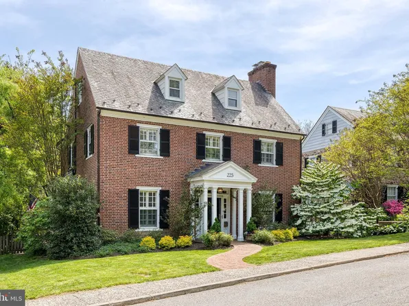 225 Tunbridge Rd, Baltimore, MD 21212