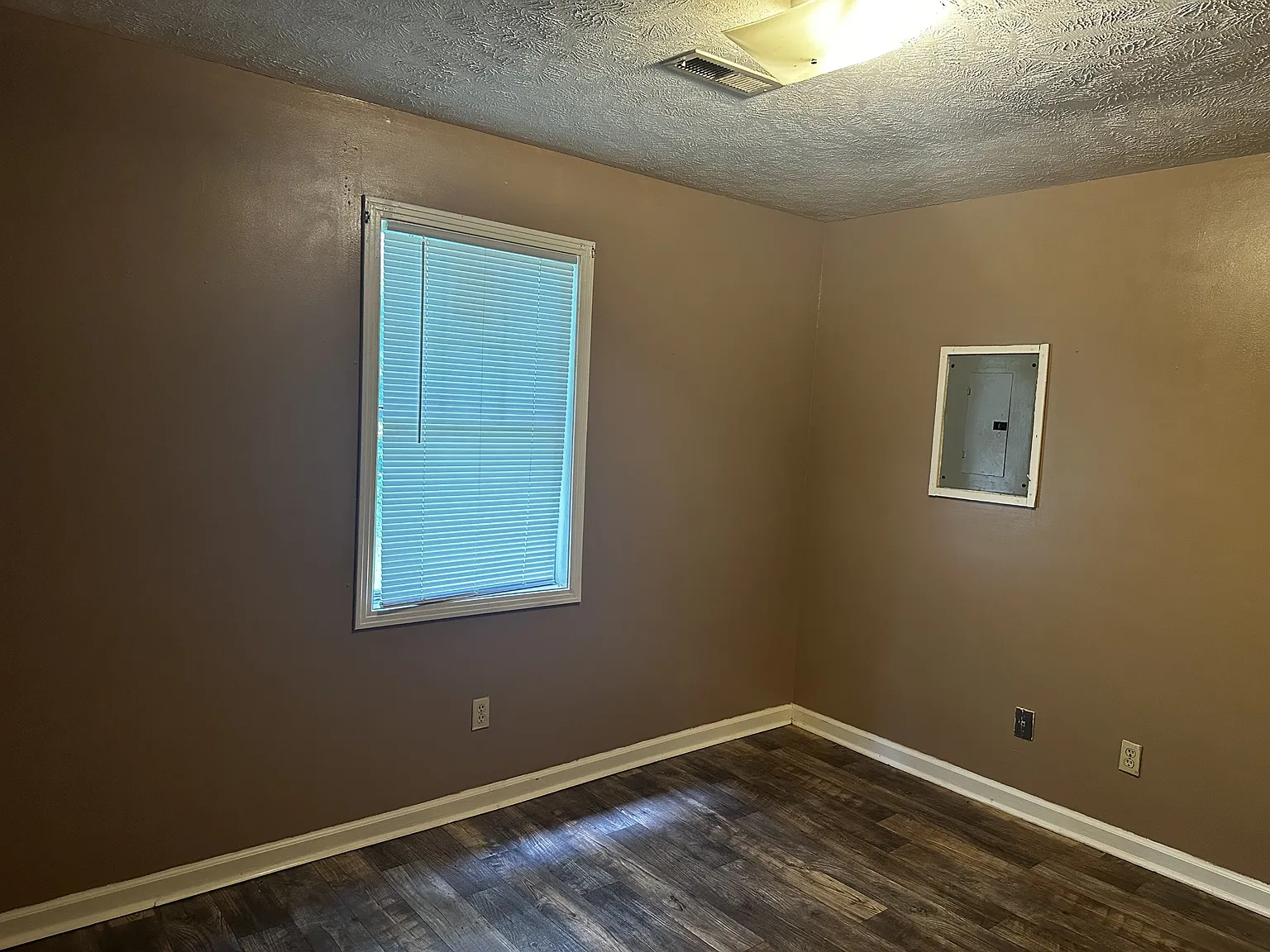 1134 Ferrell Street New — Photo 4