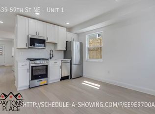539 59th St NE UNIT 1, Washington, DC 20019