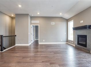 11108 N Hunter Ave, Kansas City, MO 64157