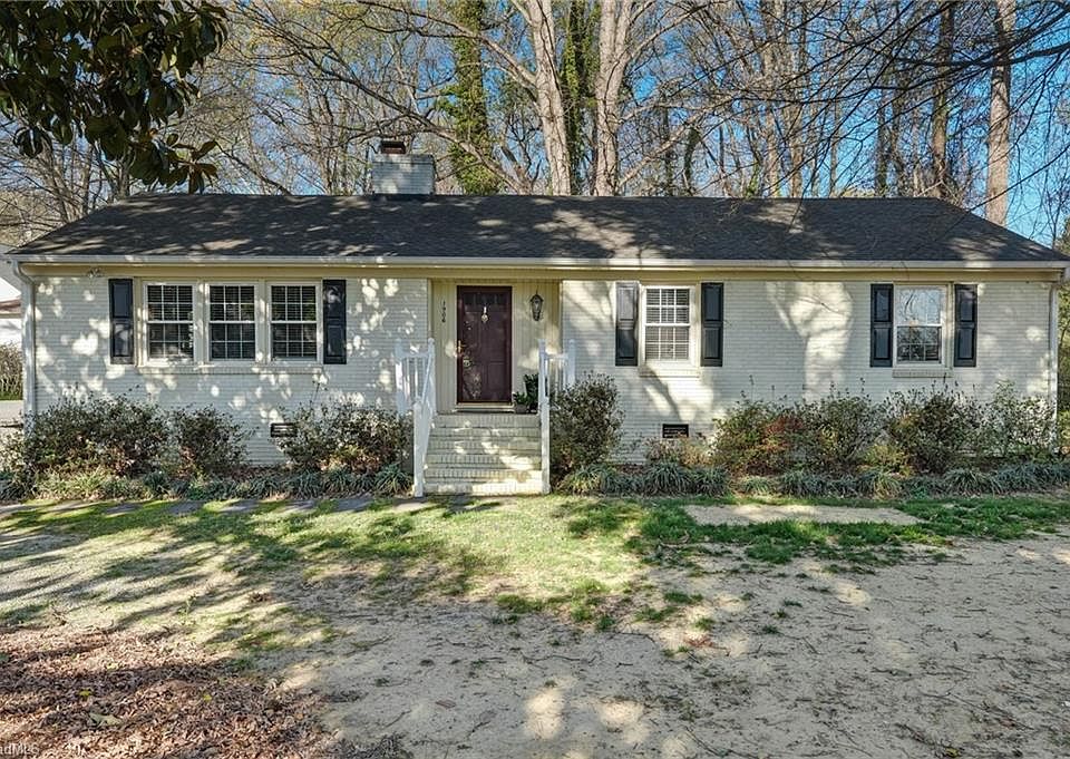 1st image of 1906 Stanley Rd