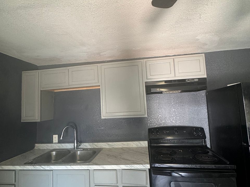 1st image of 2427 E Fayle St #1
