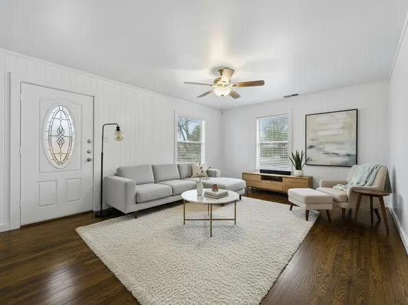 1514 Baxley St, Carrollton, TX 75006