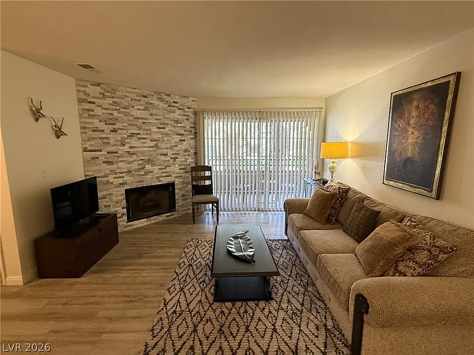 2200 S Fort Apache Rd #2172