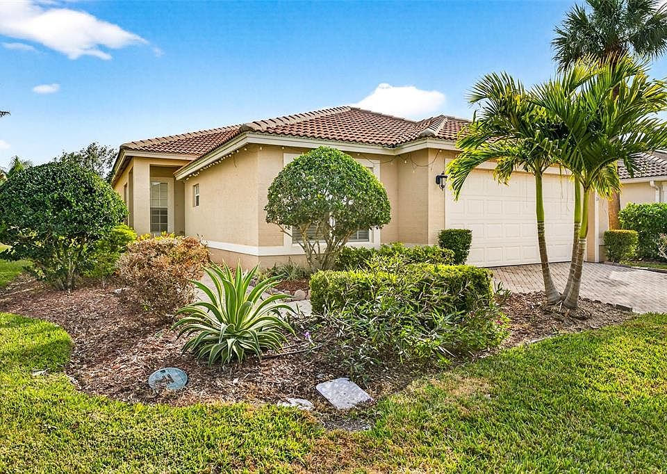 1st image of 15709 Crystal Waters Dr