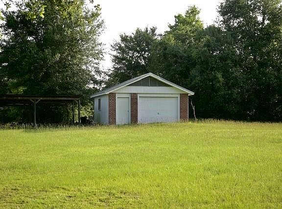 4th image of 195 Hearne Rd