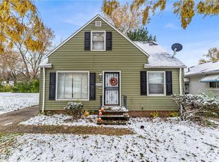 16704 Meadowvale Ave, Cleveland, OH