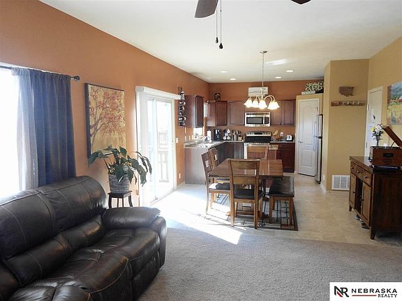 5th image of 8707 S 66th Ave