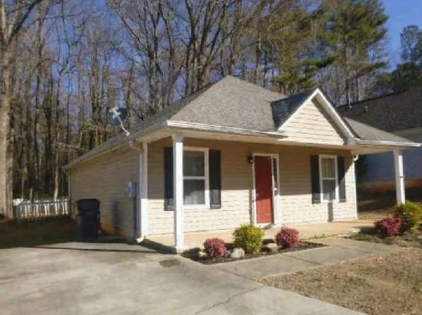 136 Glynn Addy Dr, Stockbridge, GA 30281