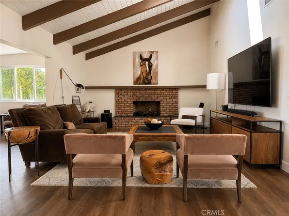 1327 San Julian Dr, San Marcos, CA 92078