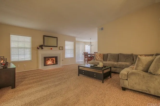 1319 Zirconia St — Photo 4