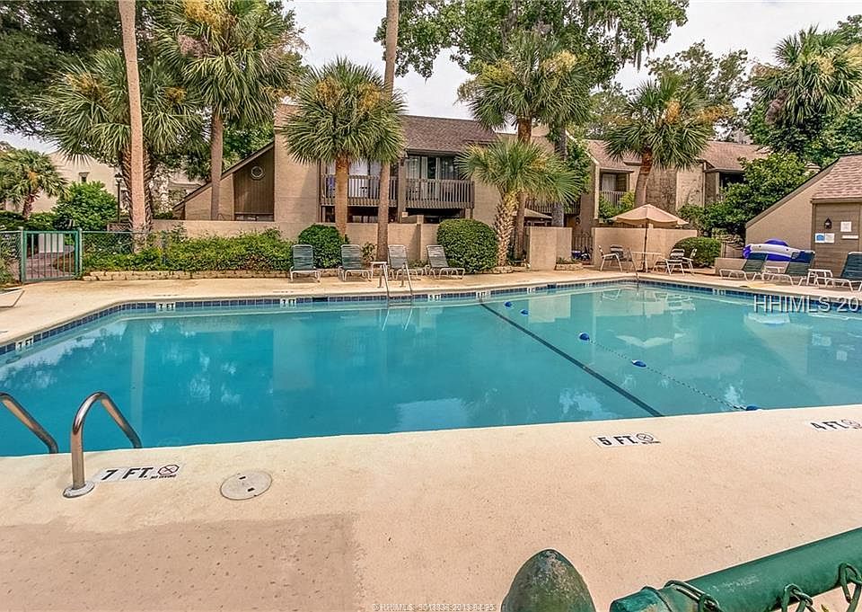 1st image of 11 Tanglewood Dr APT 31