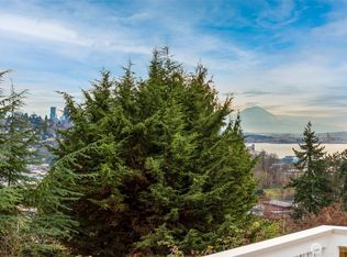 3030 26th Ave W, Seattle, WA