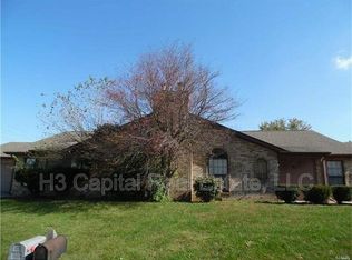 4 Ramona Dr, Belleville, IL 62221