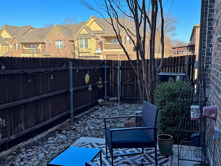 367 Dublin St — Photo 20