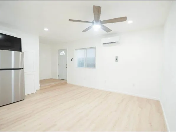 9835 Sebring Ct, Santee, CA 92071