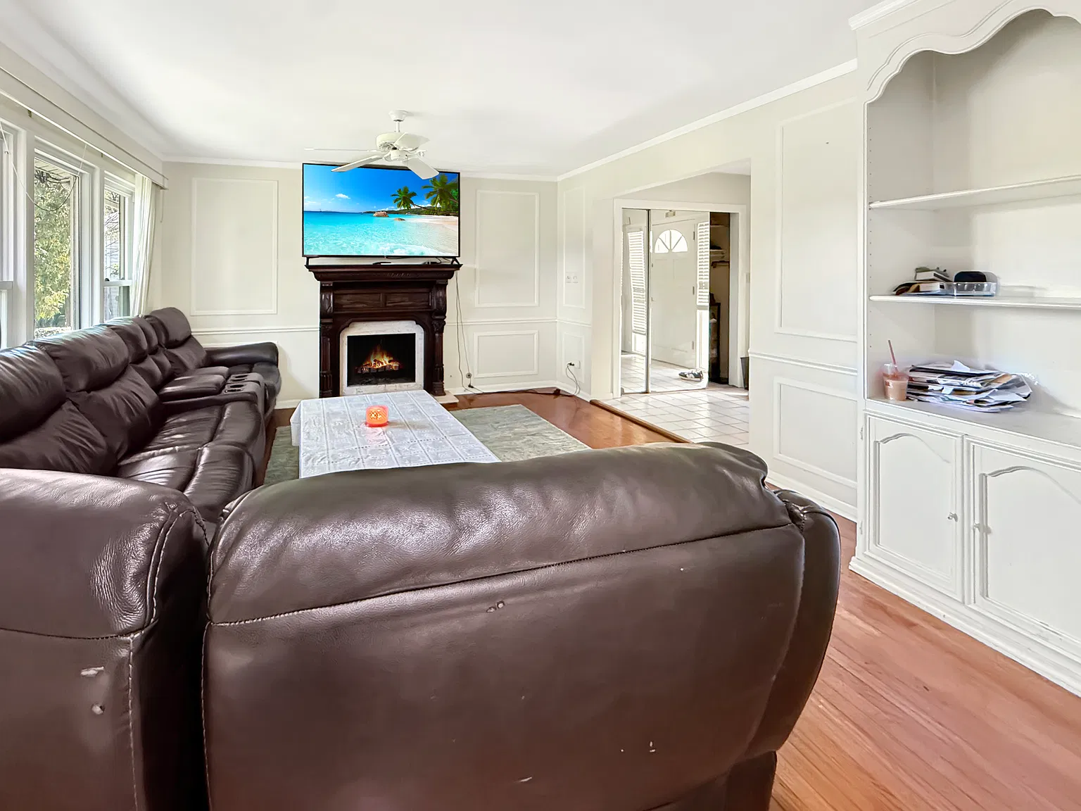 3 bed, 2.5 bath, 1866 sqft, $3,300 — Photo 3