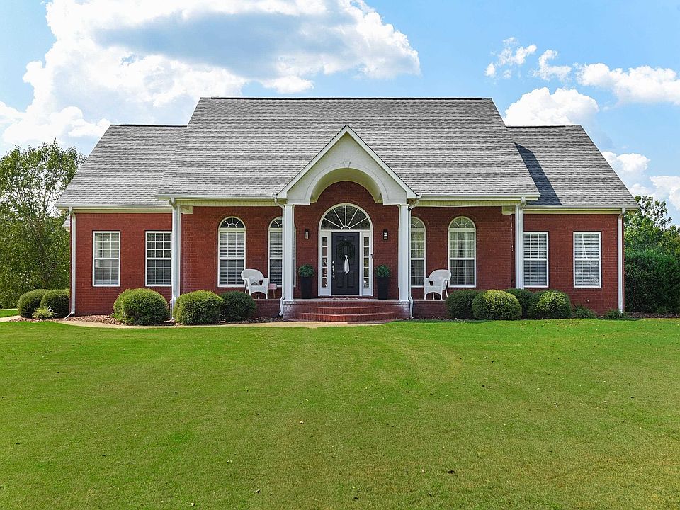 1st image of 643 Ridgecrest Ln