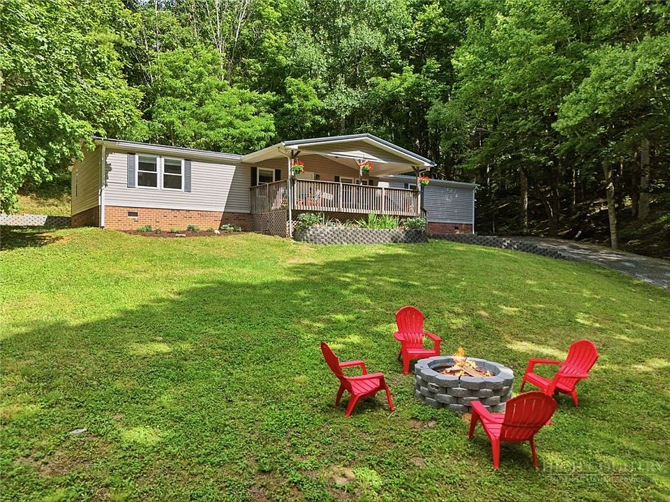 1st image of 984 Cobbs Creek Road