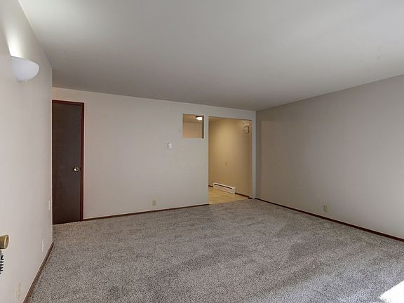 3rd image of 10519-10523 24th Ave NE #10519-1/2