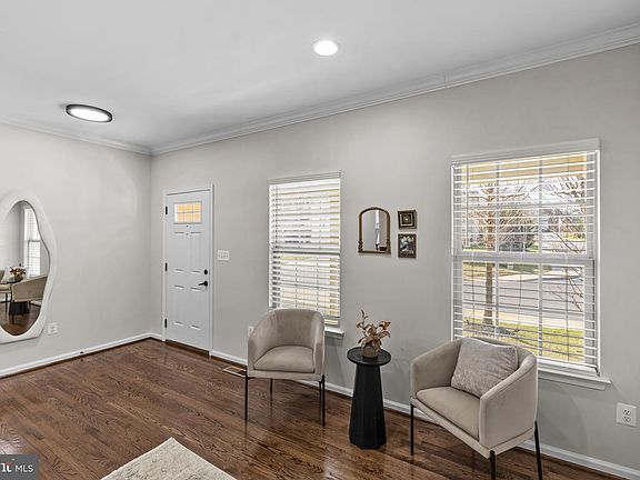 4th image of 2540 River Ridge Trl