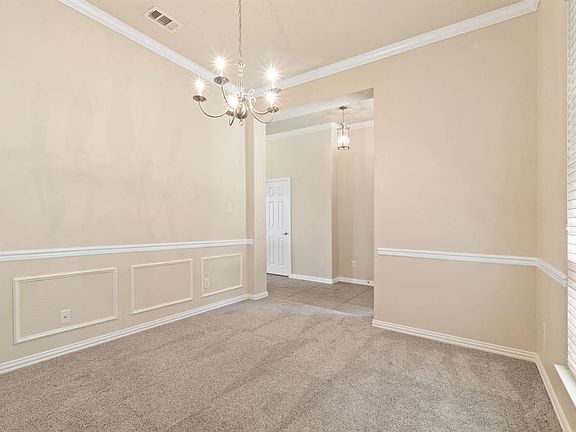 5th image of 1216 Somerset Dr