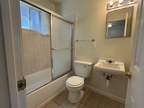 2nd image of 510 S Hays Ave #2