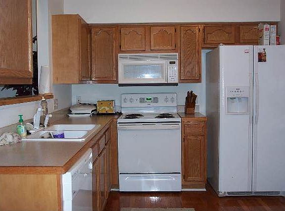 4th image of 5521 Elmhurst Dr