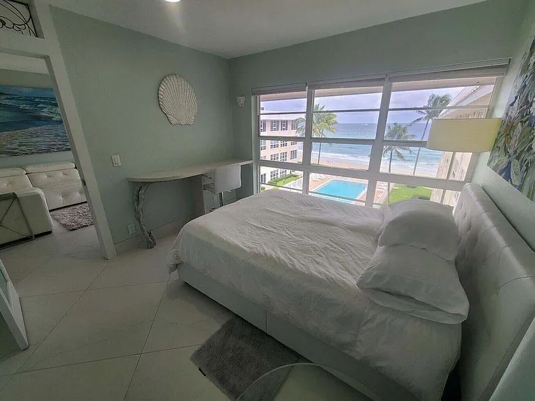 3851 N Ocean Blvd #409 — Photo 11