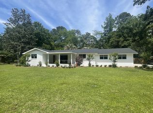 106 Reynolds Rd, Summerville, SC 29483