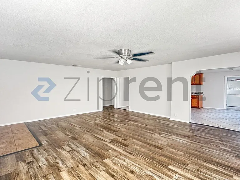 3945 E Madison Ave #1 — Photo 6