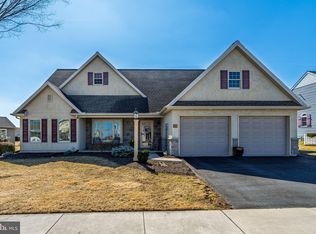 733 Heather Rdg, Manheim, PA 17545