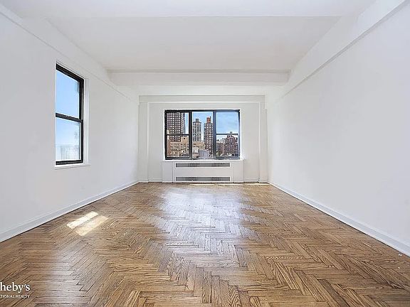 3rd image of 330 E 79th St APT 8F