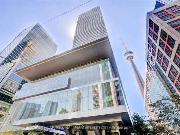 183 Wellington St W #2306, Toronto, ON M5V 0A1